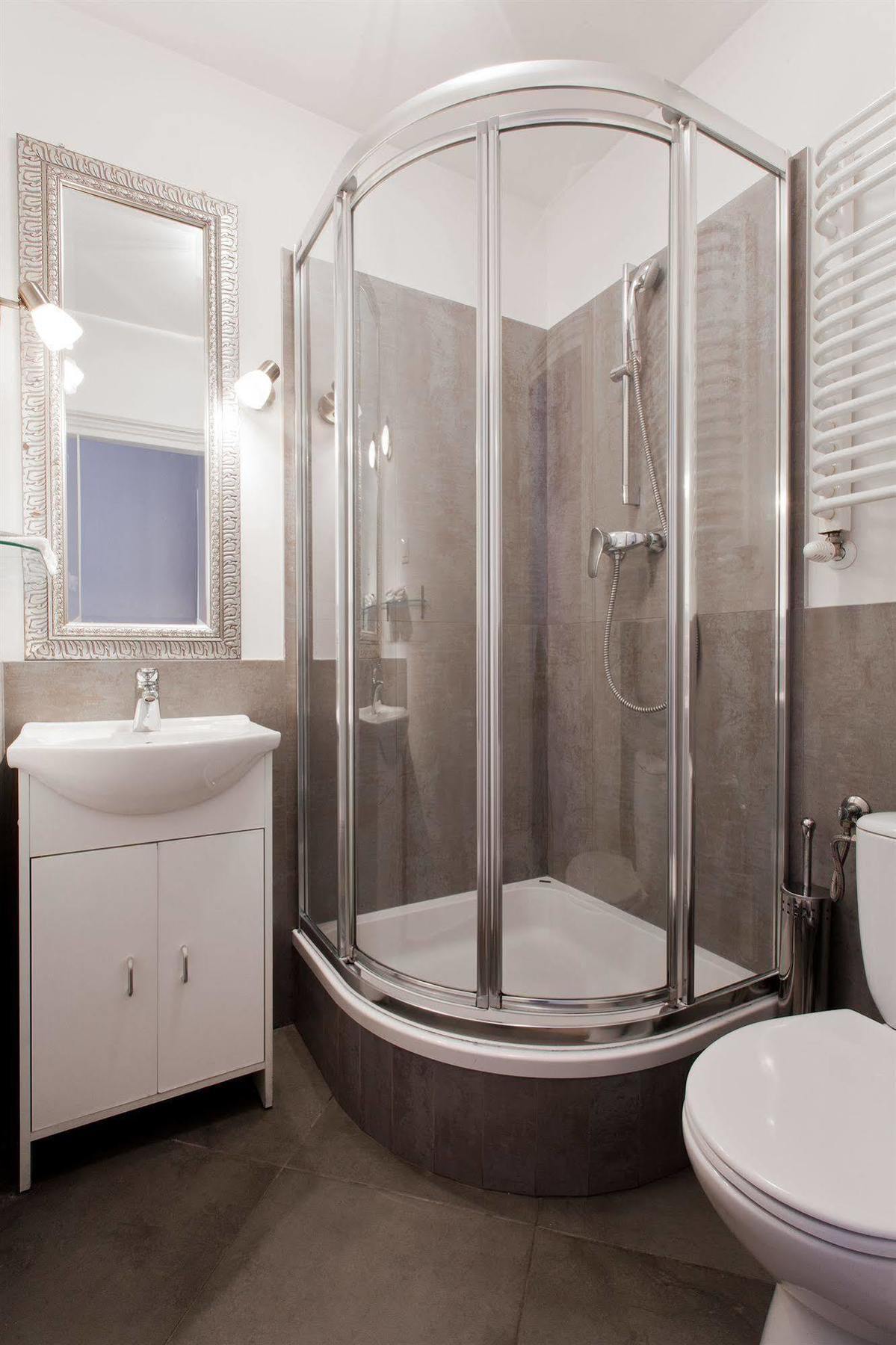 Angel House Bed & Breakfast Краков Экстерьер фото