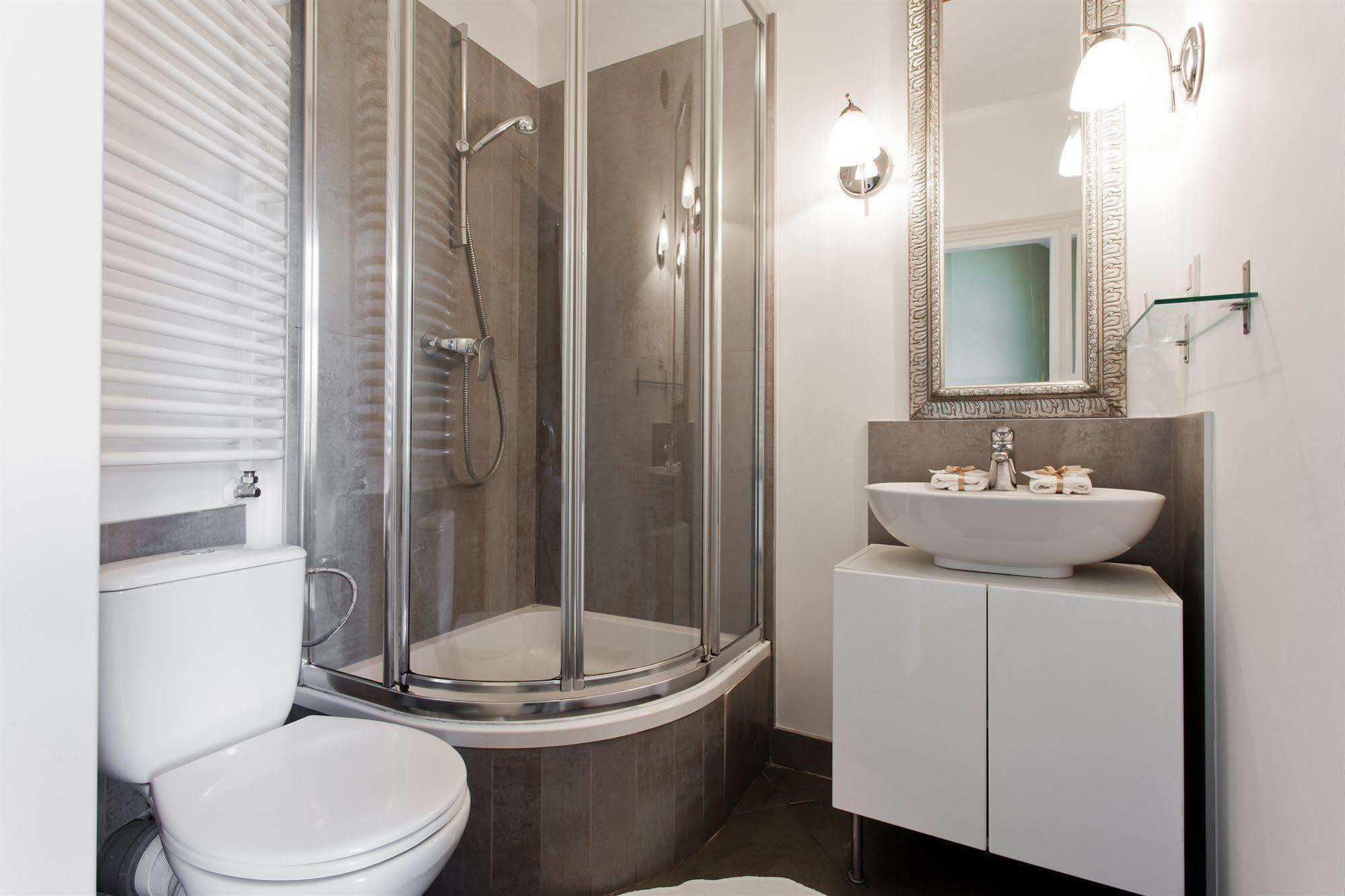 Angel House Bed & Breakfast Краков Экстерьер фото