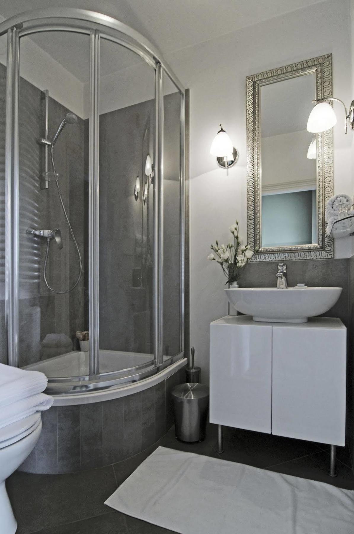 Angel House Bed & Breakfast Краков Экстерьер фото