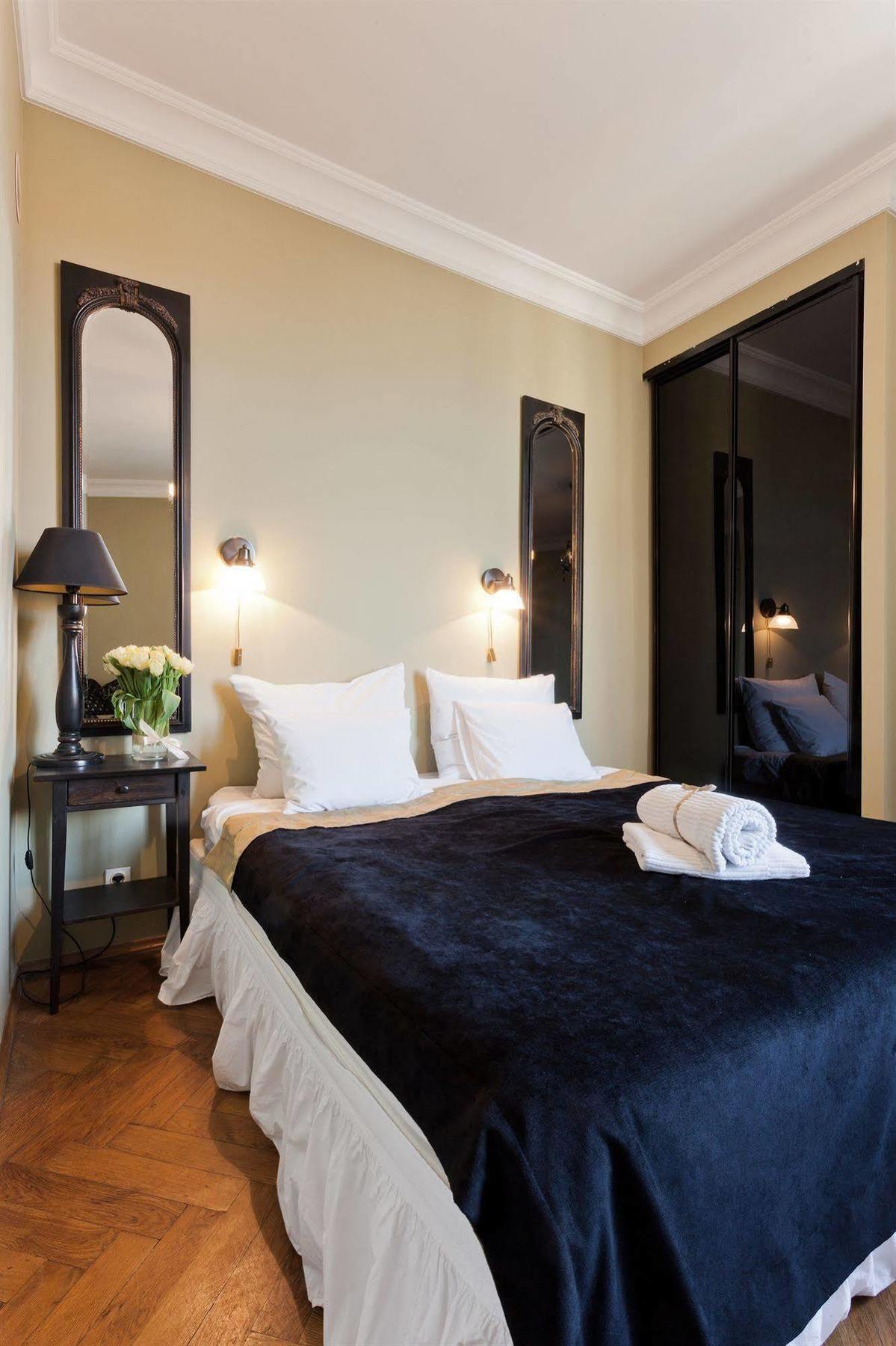 Angel House Bed & Breakfast Краков Экстерьер фото