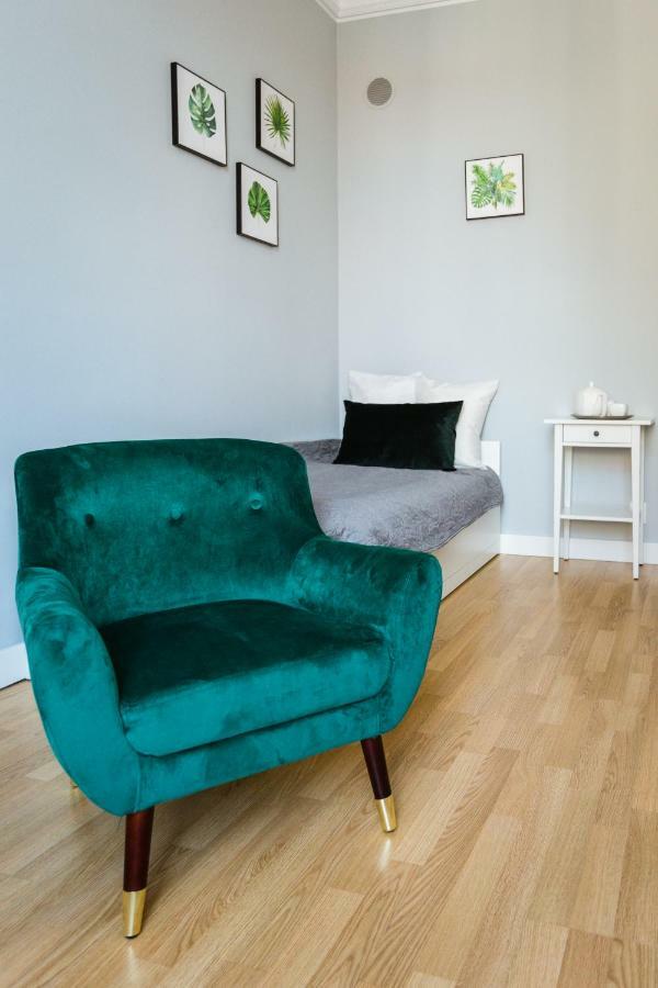Angel House Bed & Breakfast Краков Экстерьер фото