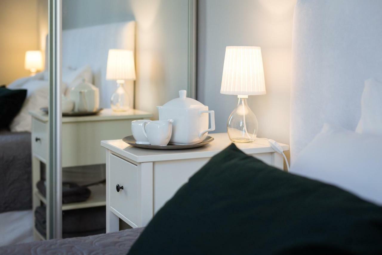 Angel House Bed & Breakfast Краков Экстерьер фото