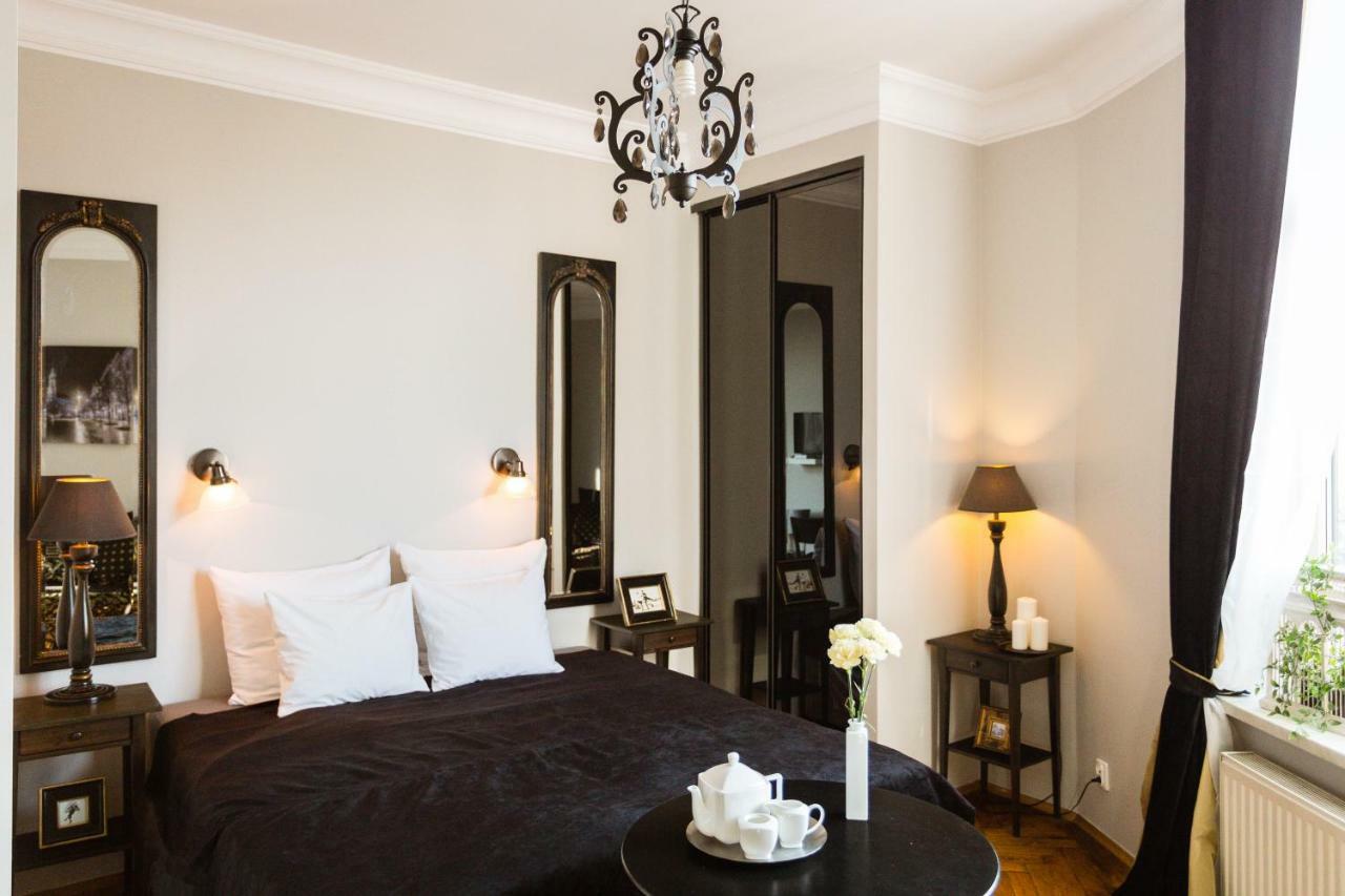 Angel House Bed & Breakfast Краков Экстерьер фото